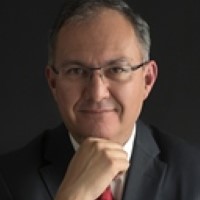 ​L. F. Borjón